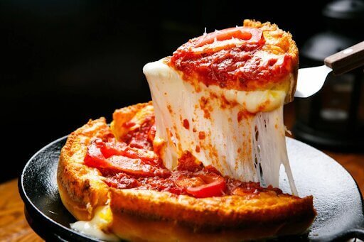 Digital Marketing for Food and Restaurant Businesses in Chicago (pizza) - ColorWhistle