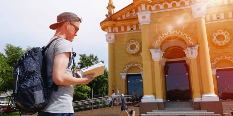 Travel & Tourism Industry Trends (Package Tours) - ColorWhistle