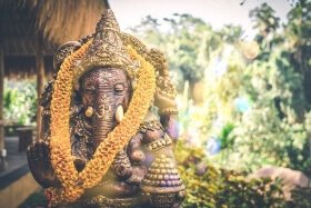 Travel & Tourism Types (Religious Tourism) - ColorWhistle