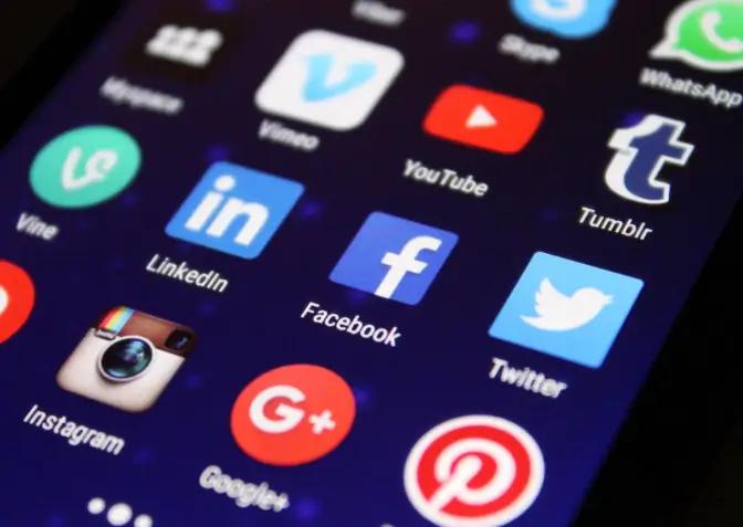 Content Marketing Trends To Follow (Social Media Marketing) - ColorWhistle