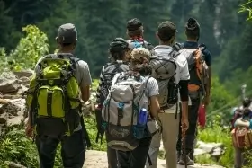 Travel & Tourism Types (Escorted Tour) - ColorWhistle