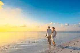 Travel & Tourism Types (Honeymoon Tourism) - ColorWhistle